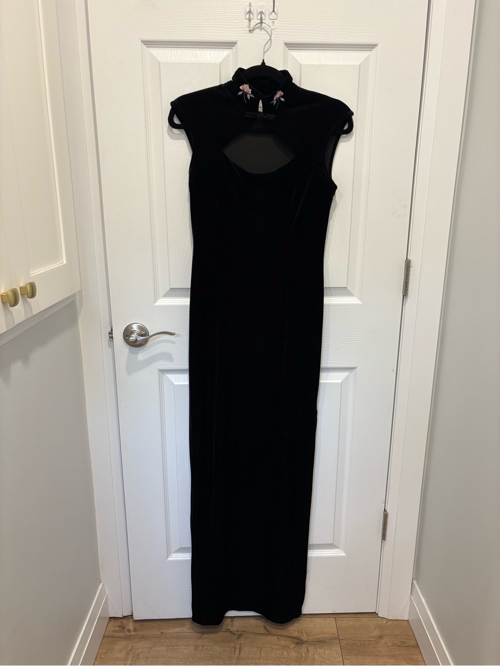 Vintage Papell Black Velvet Mandarin Collar Evening Dress #1326
